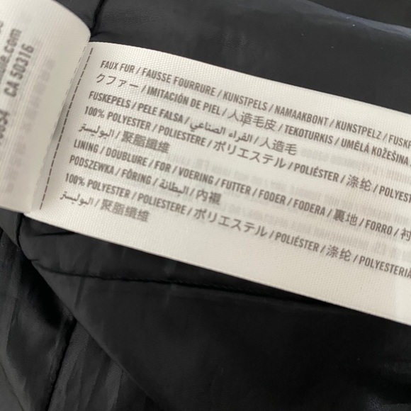 Hollister Cozy soft fuzzy faux fur Bomber Jacket - Picture 5 of 8